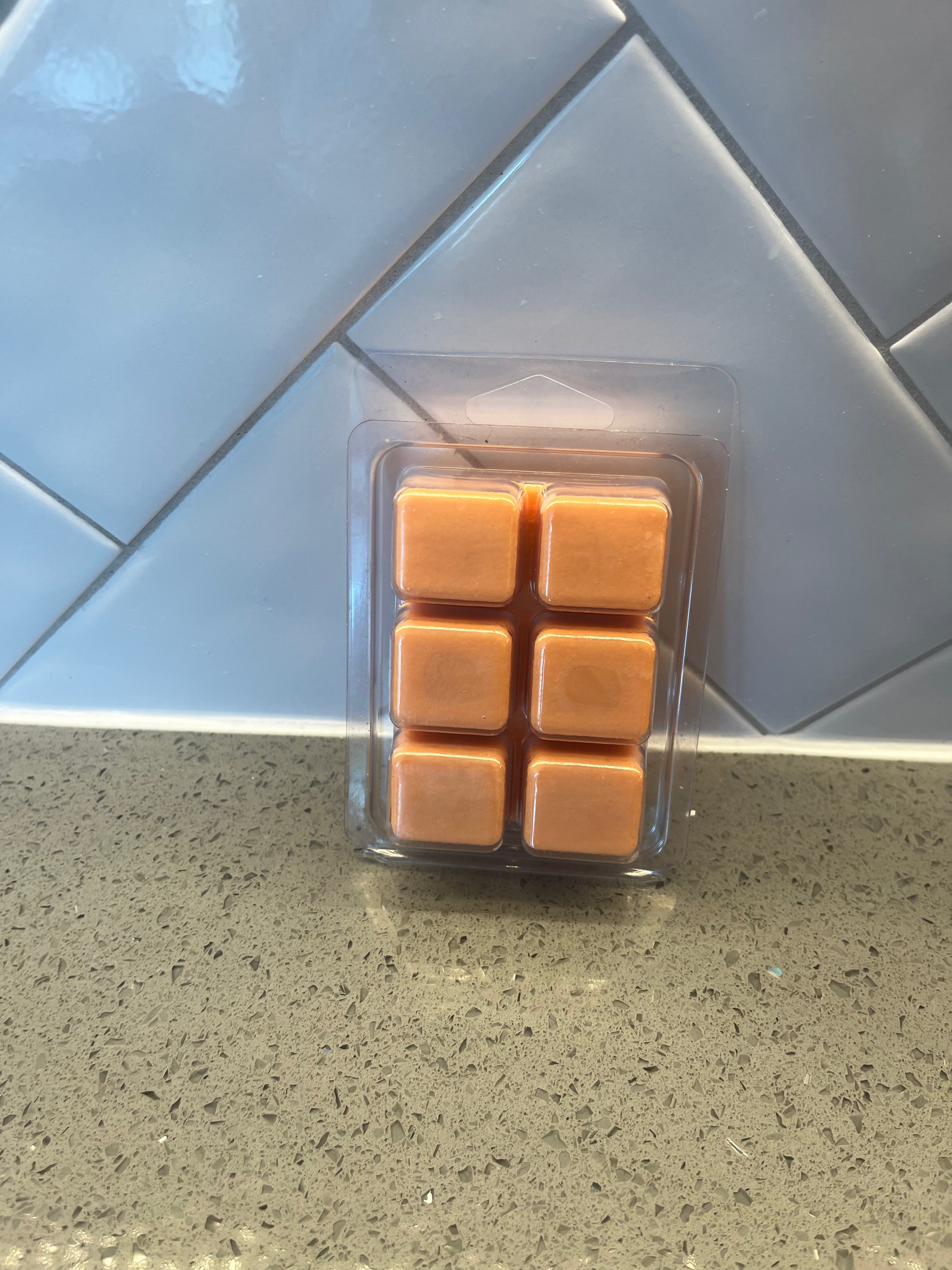 Wax Melt Clamshell
