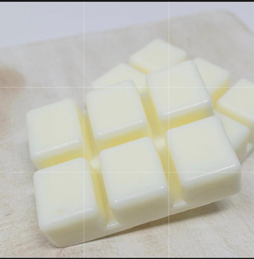Wax Melt Clamshell